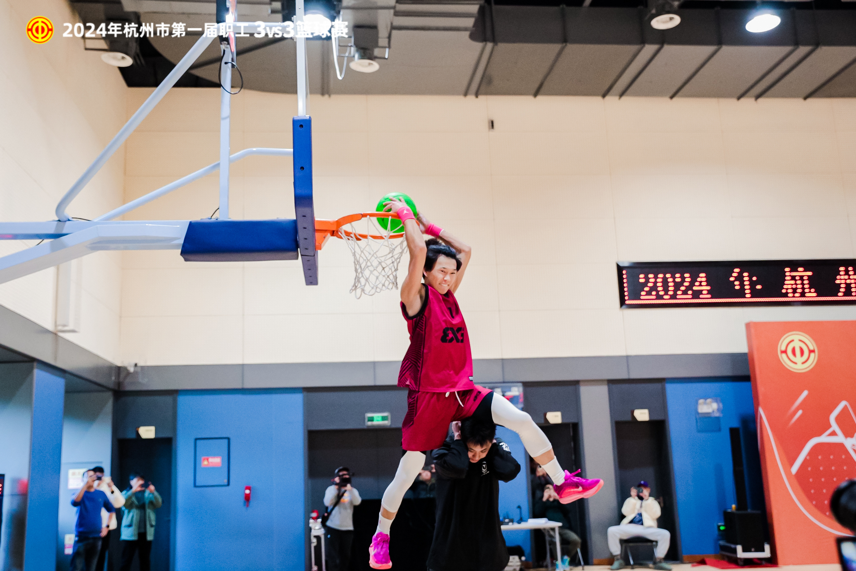 开云·体育官方网站入口-特色篮球主题展在全国巡展，弘扬中国运动精神的简单介绍