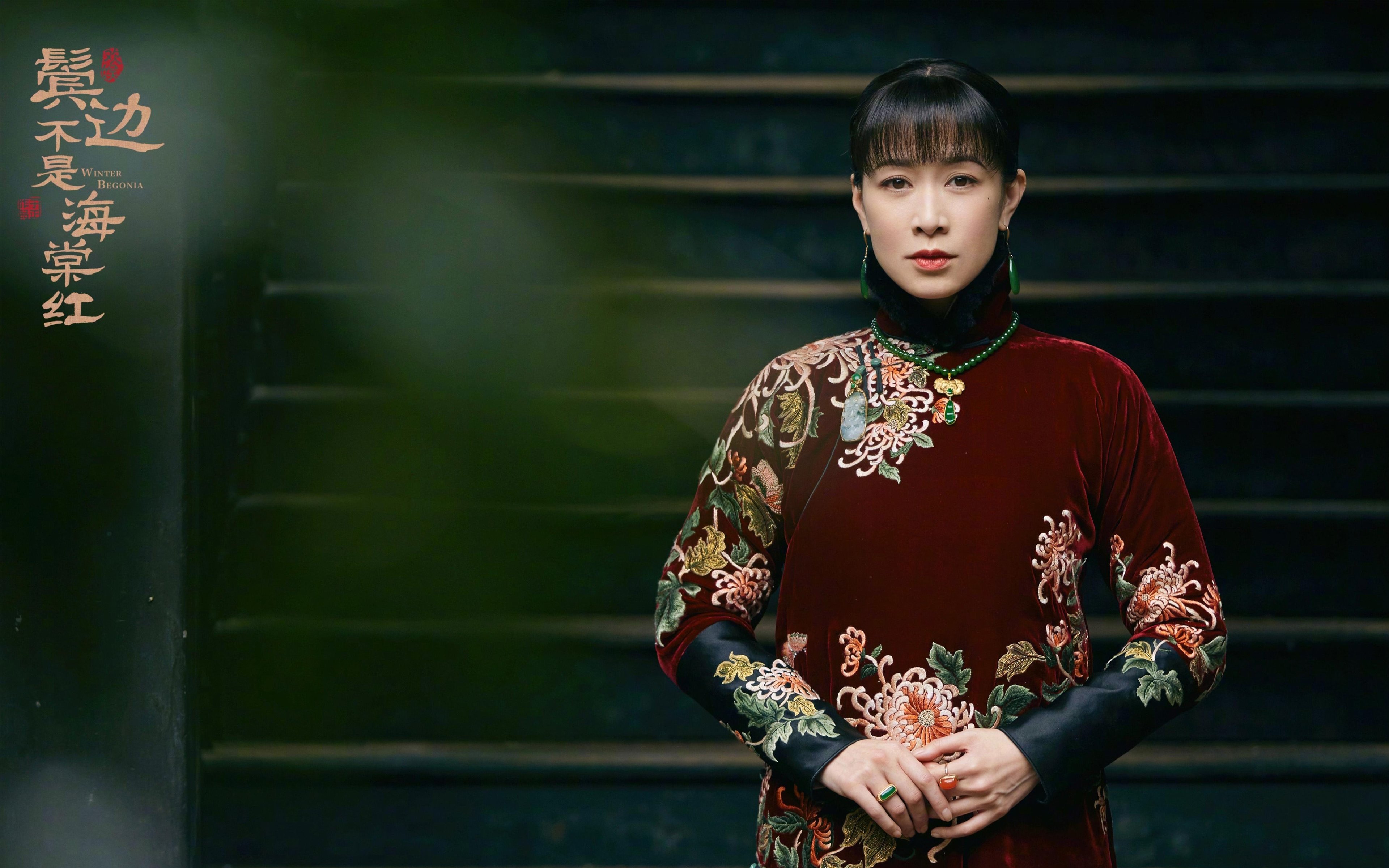 开云官网首页-_趣味龙舟比赛：激荡江面团结协作_，龙舟表演赛