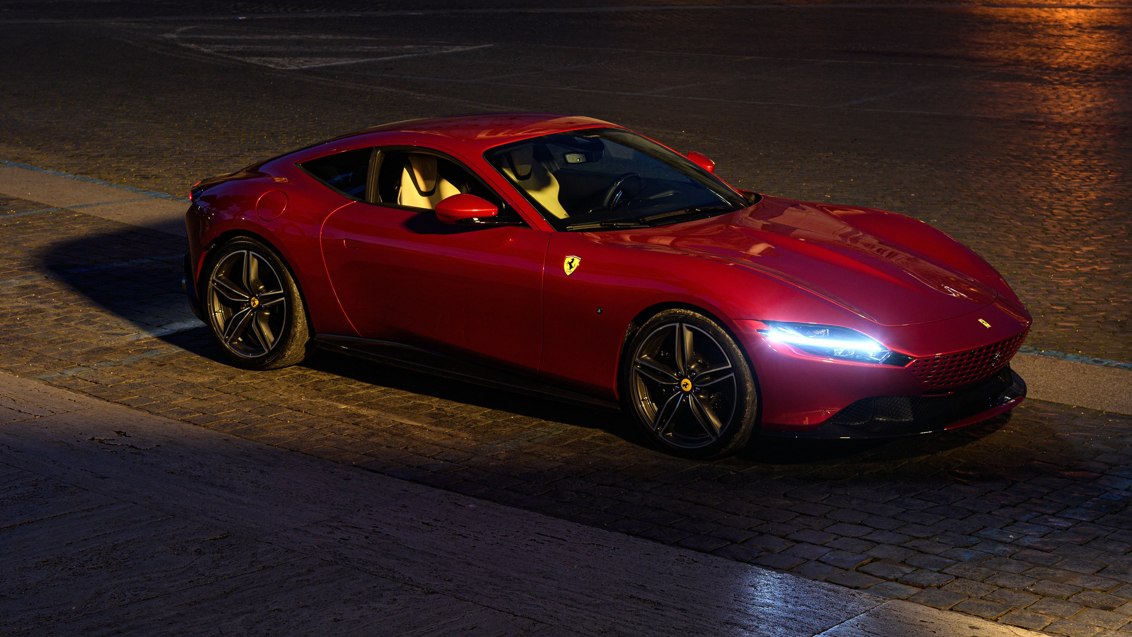 法国马术队在巴黎奥运会盛装舞步比赛中取得历史性突破，获得第七名。