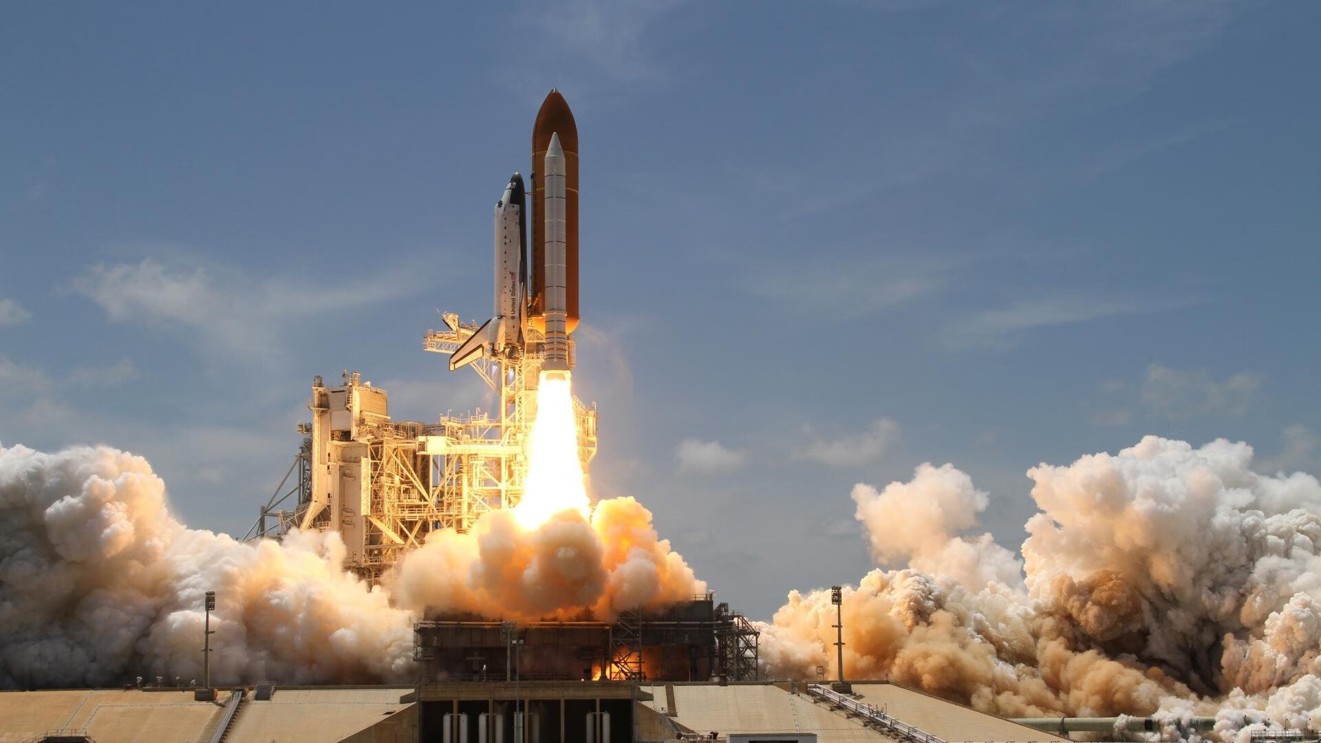 kaiyun-汉诺威主场告捷，德甲中游位置稳步前行，汉诺威awd球场