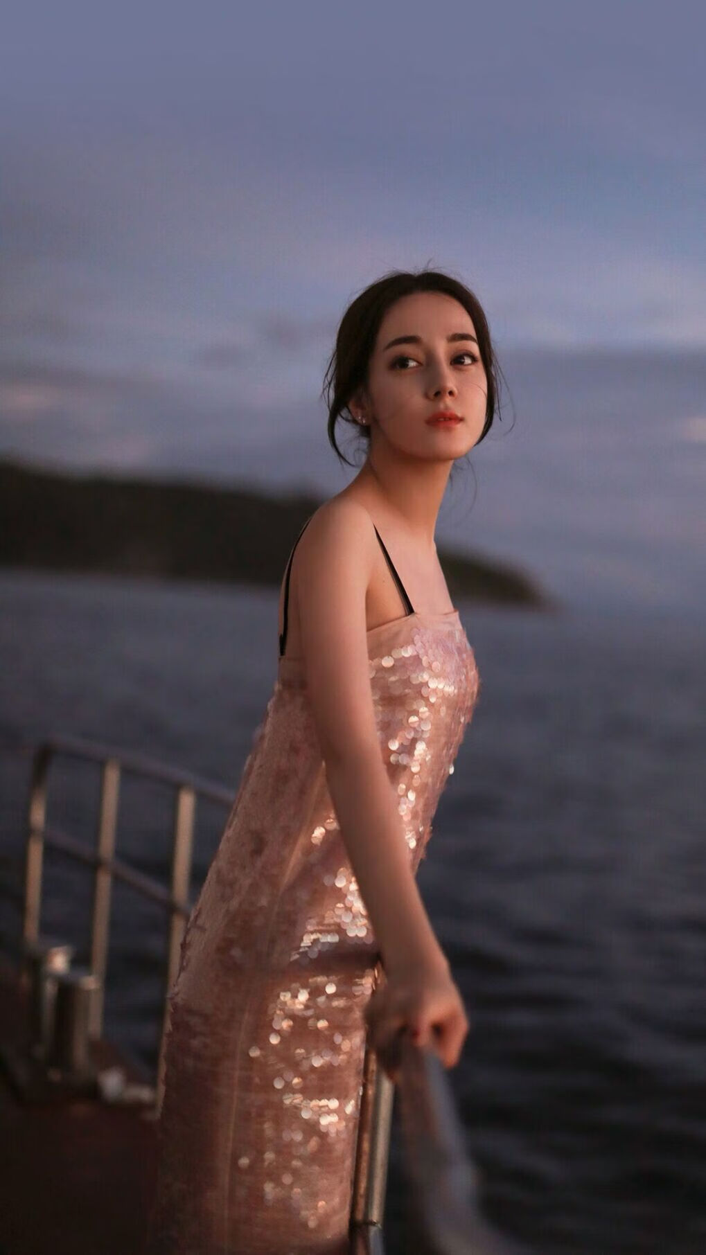 美国女足在巴黎奥运会比赛中表现出色，赢得奖牌，美国女足奥运成绩